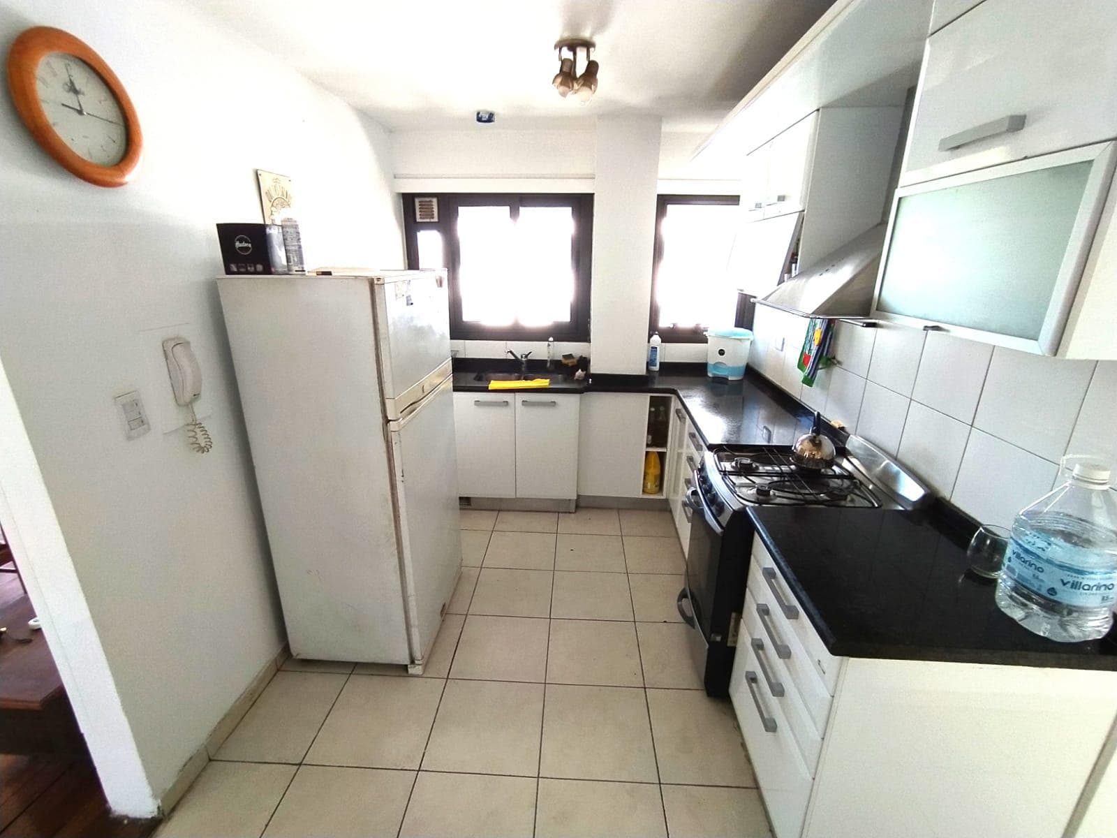 Piso entero en Nueva Cordoba con cochera – foto 5