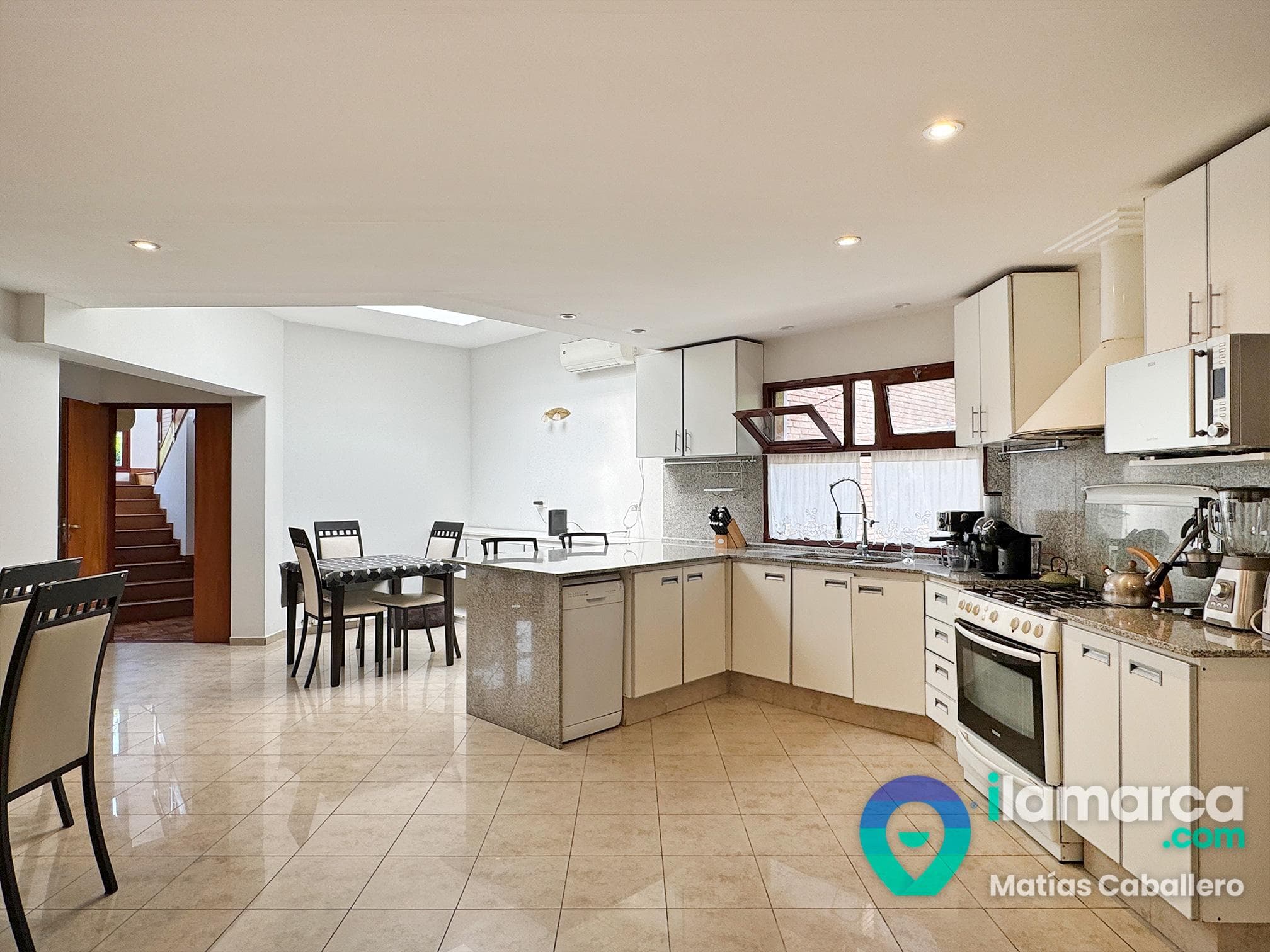 4 dormitorios 2 suites una en planta baja en las Delicias sobre la principal – foto 9