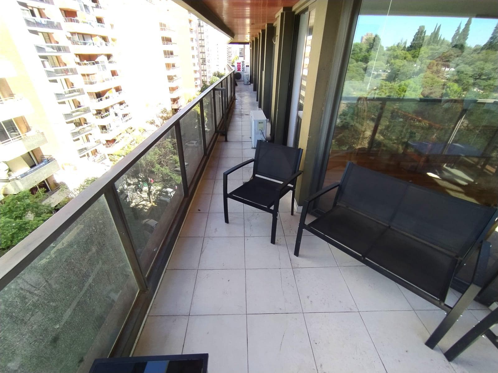 Piso entero en Nueva Cordoba con cochera – foto 7